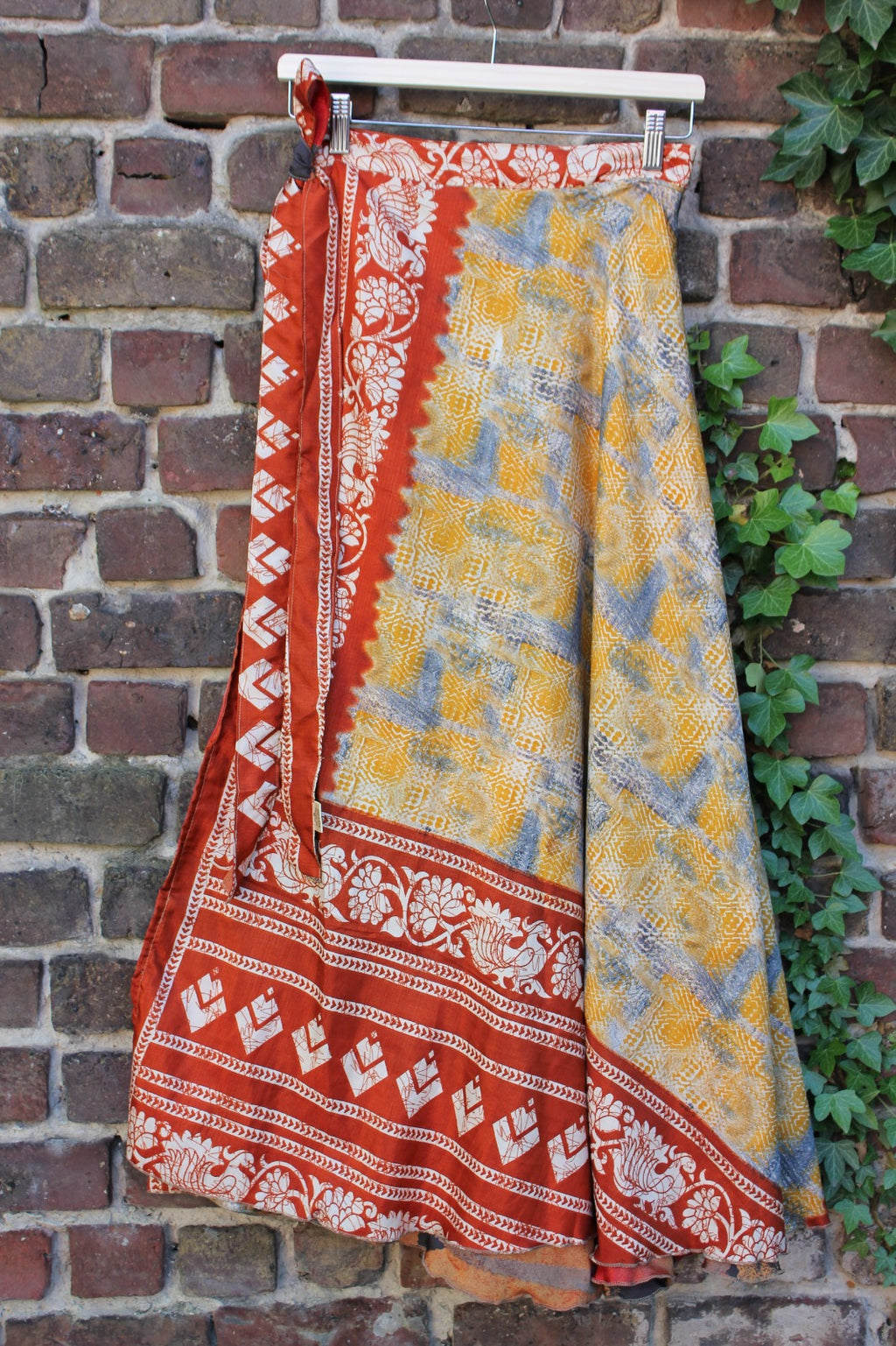 Long reversible skirt