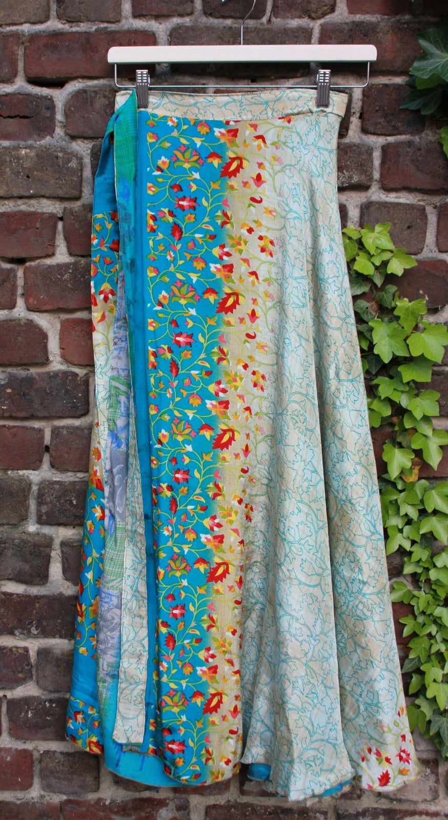 Long reversible skirt