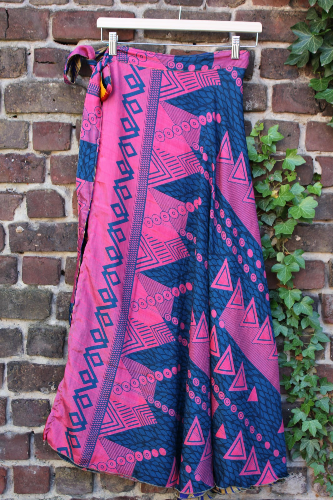 Long reversible skirt