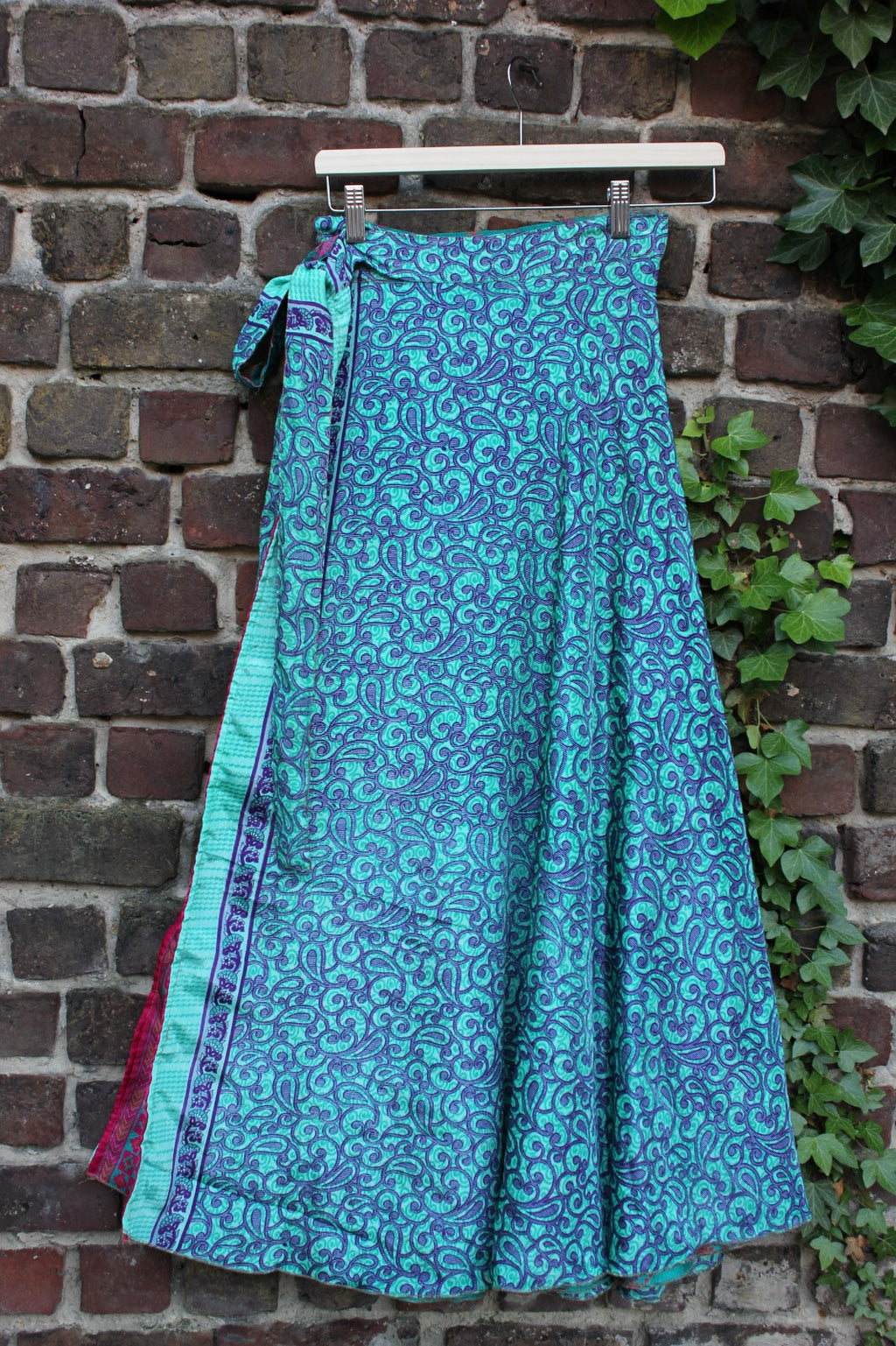 Long reversible skirt