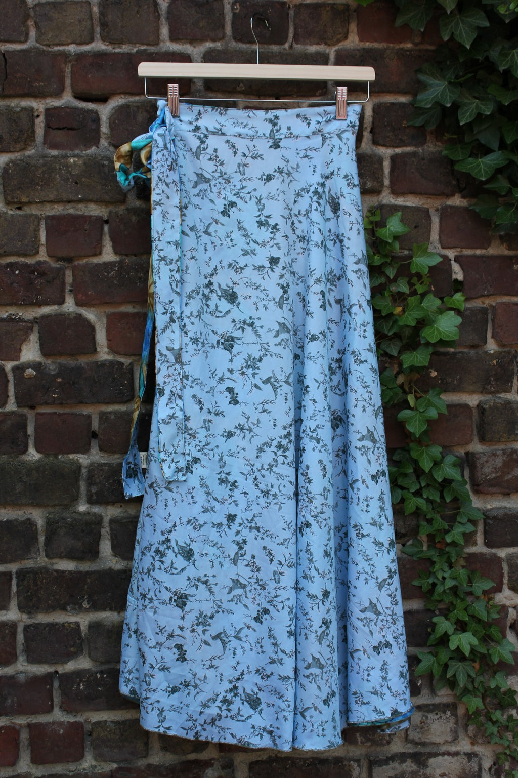 Long reversible skirt