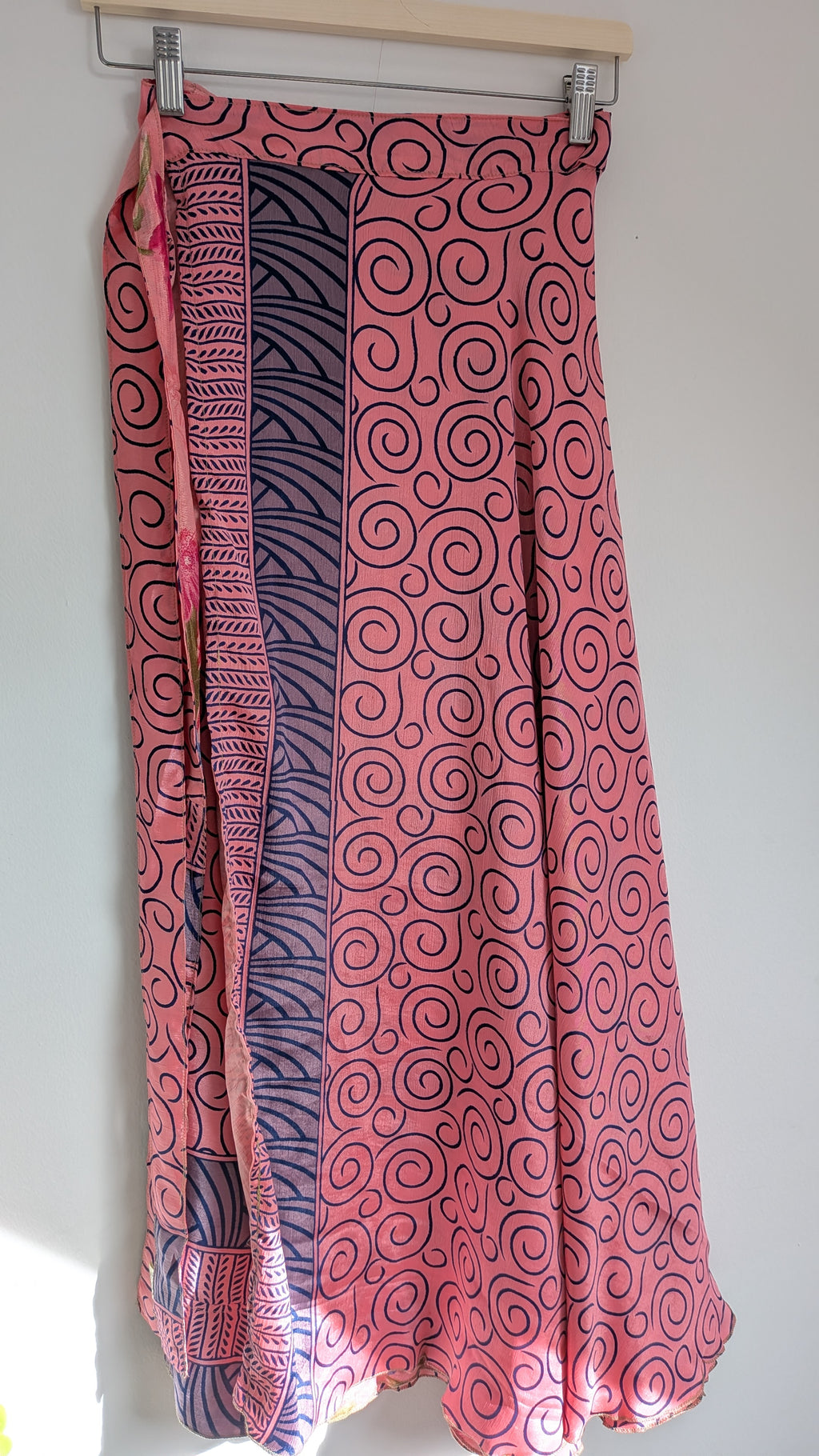 Long reversible skirt