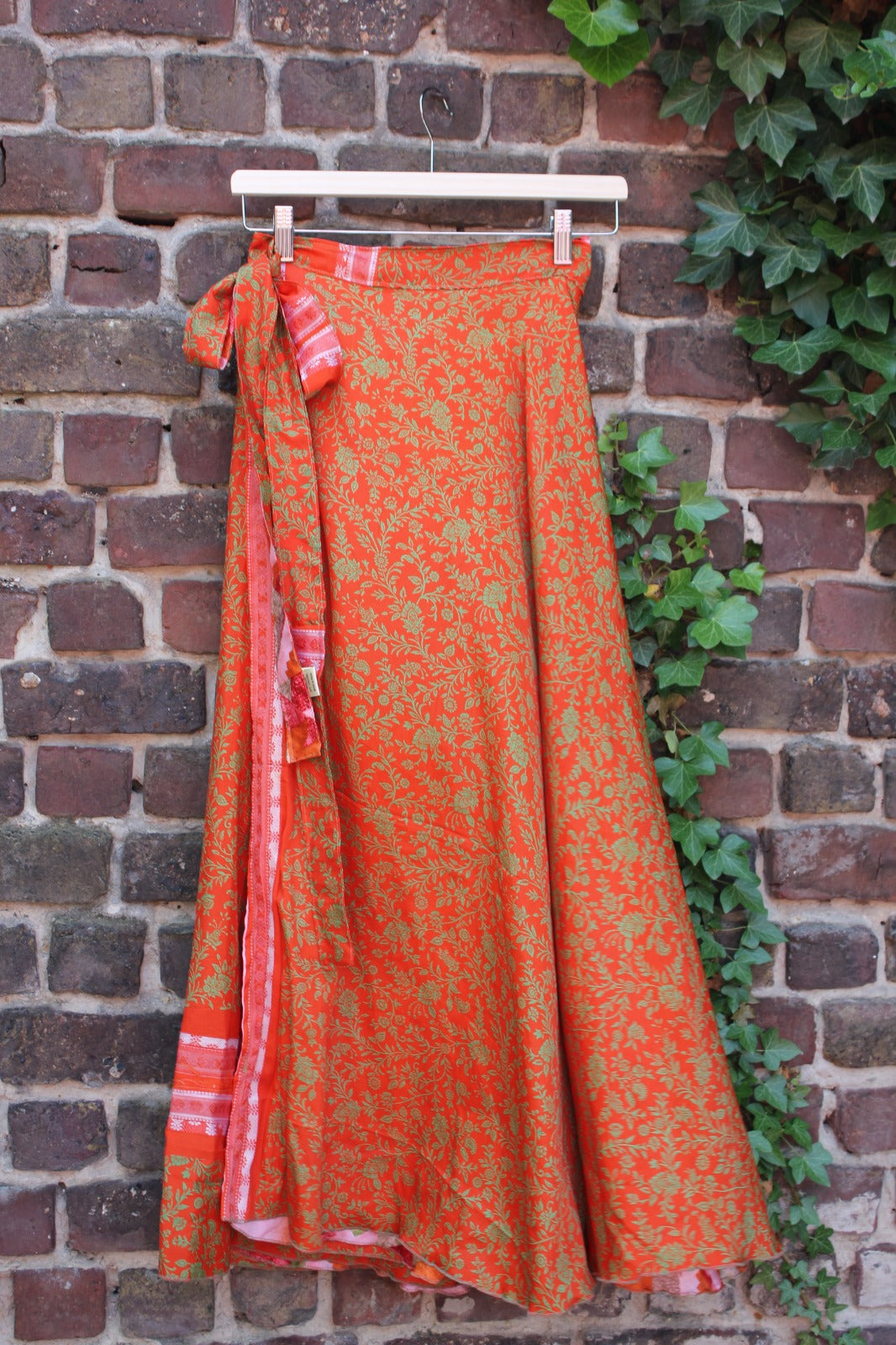 Long reversible skirt