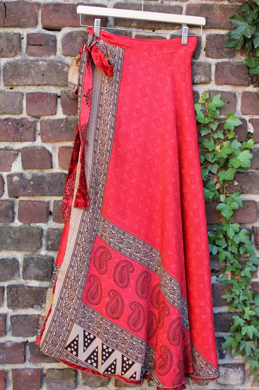 Long reversible skirt