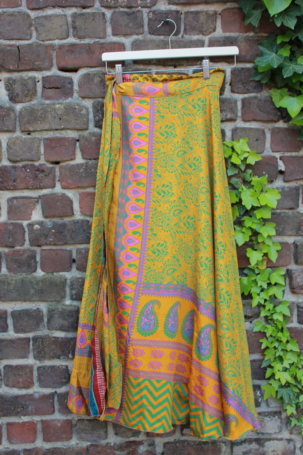 Long reversible skirt