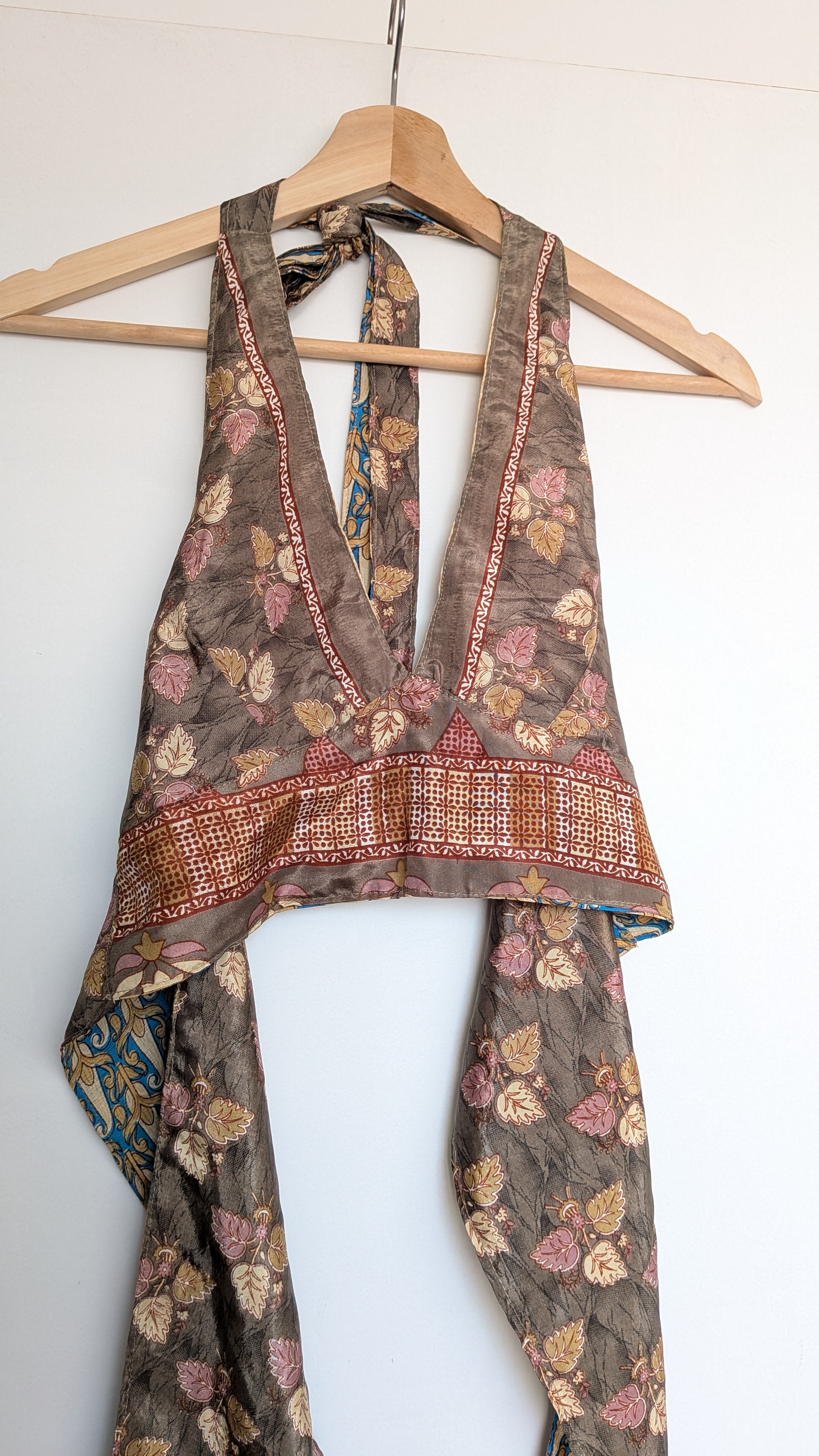Reversible halter top
