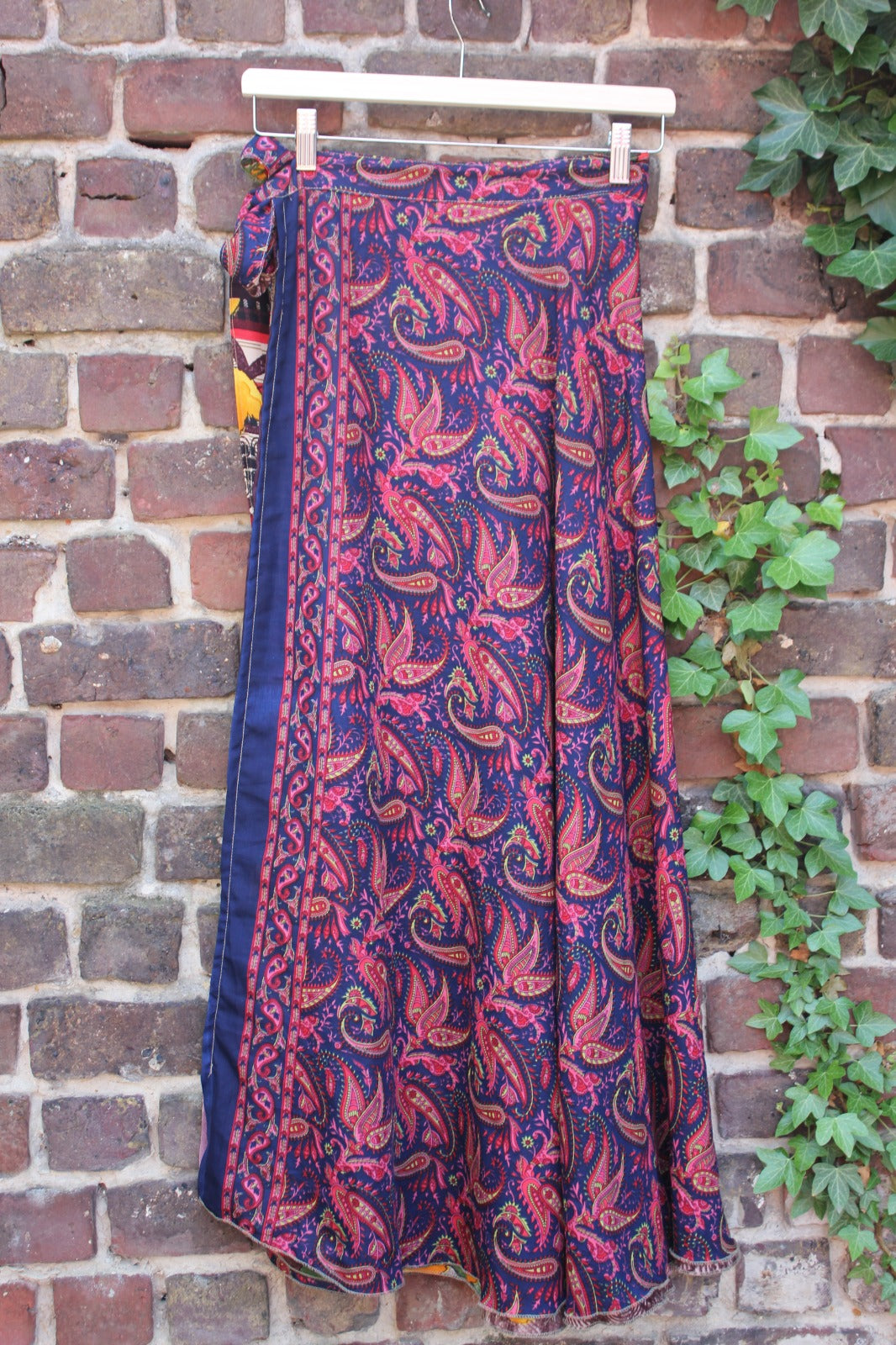 Long reversible skirt