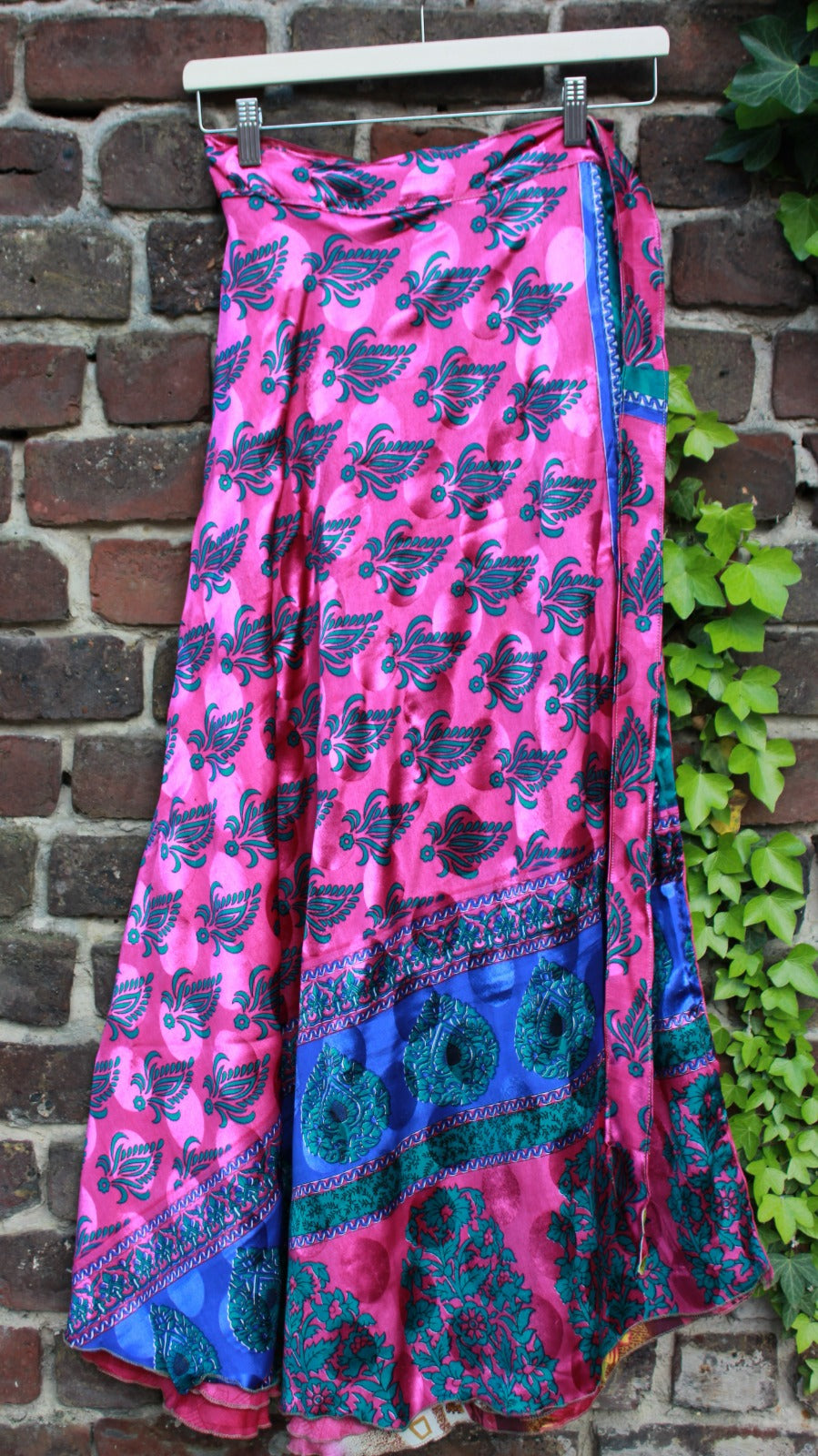 Long reversible skirt