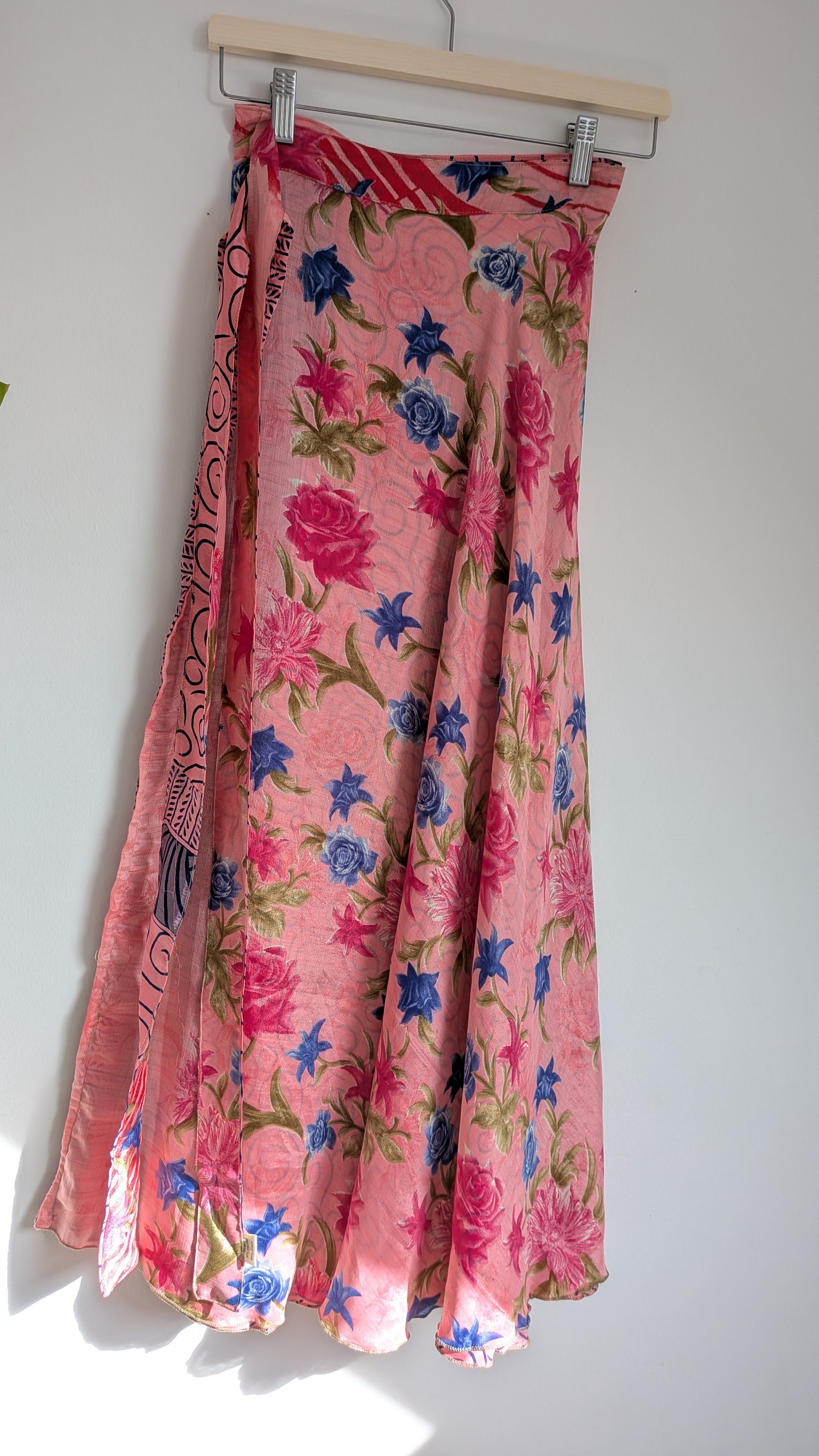 Long reversible skirt