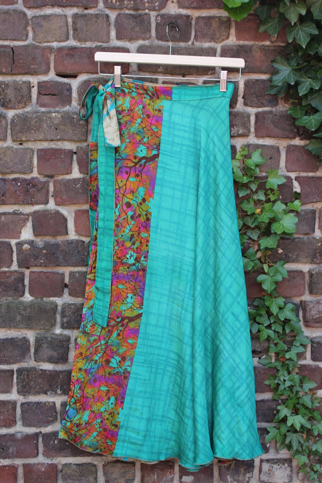 Long reversible skirt