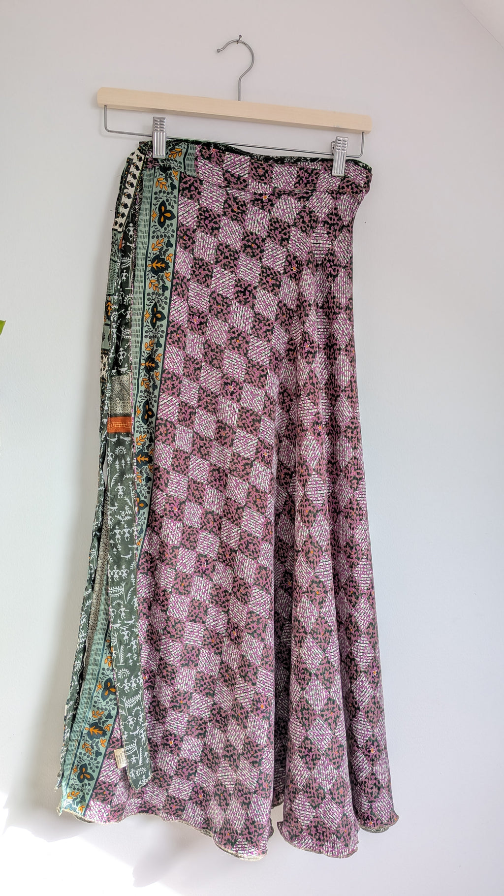 Long reversible skirt