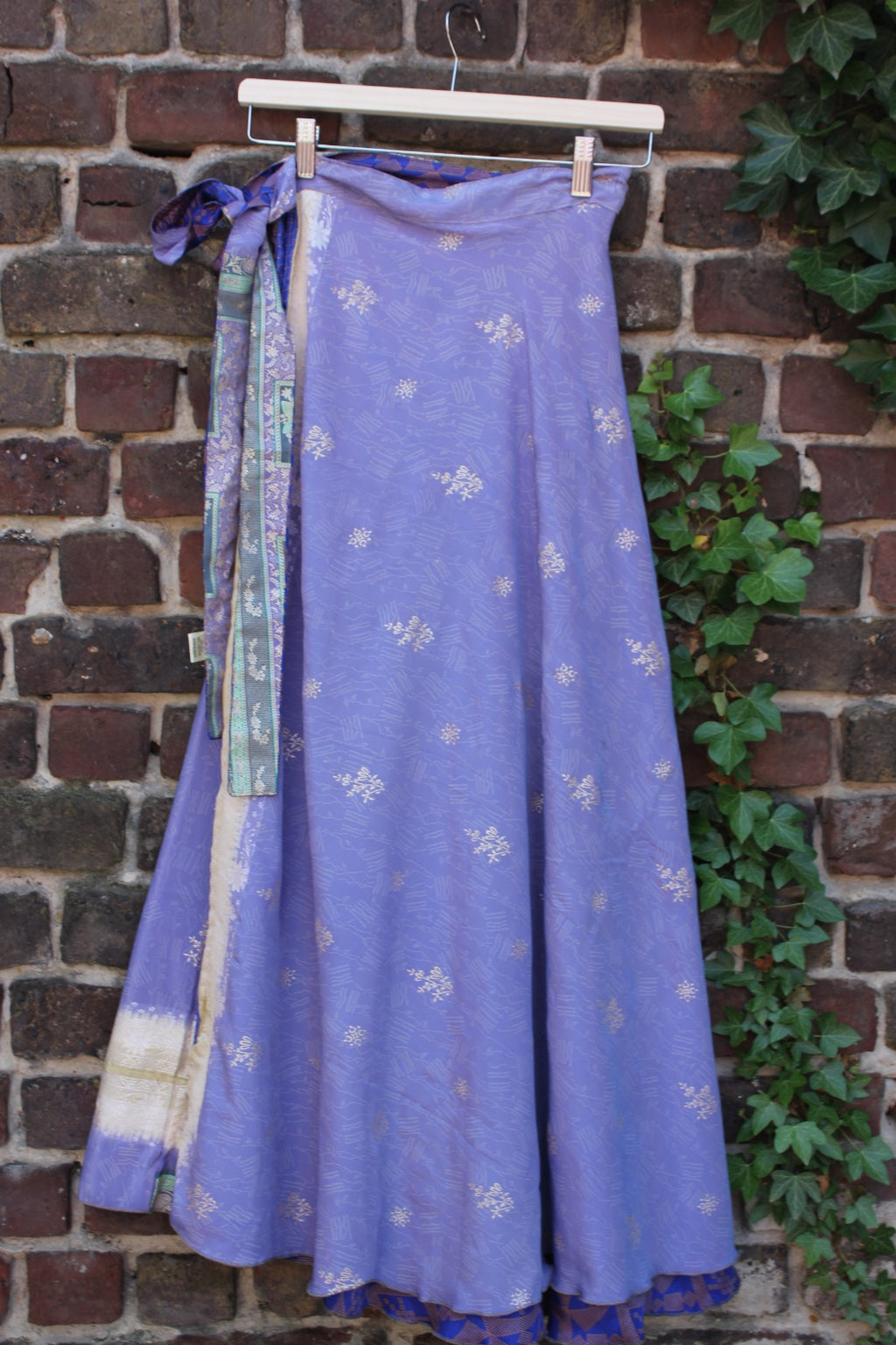 Long reversible skirt
